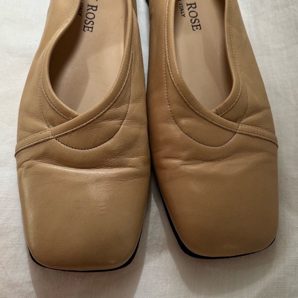 Taryn Rose Women's Camel Leather Flats. Made in Italy size 39.5 - Picture 3 of 9